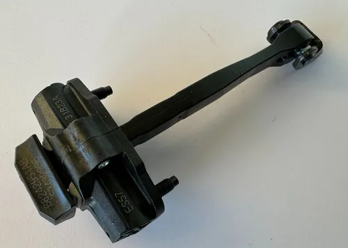 Tirante Limitador Portas Dianteira Toro Compass Commander