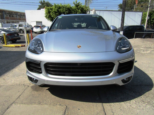 Porsche Cayenne 4.2 Diesel S At