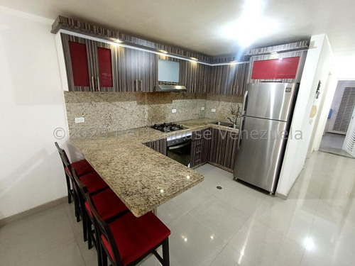 Rm Apartamento (1 Nivel) En Alquiler En El Encantado, Distrito Metropolitano