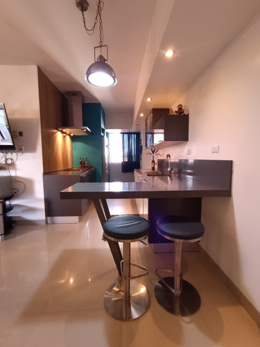 Yenny Vende Moderno Apartamento En El Parral Con Planta Electrica