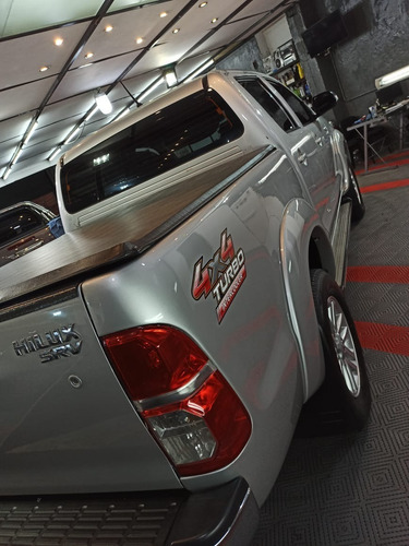 Toyota Hilux Srv Automatica 4x4 Cuero Muy Buen Estado