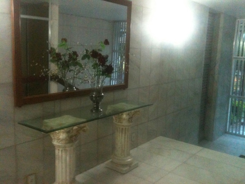 Imagem 2 de 19 de Apartamento - Hmap826 - 33913856