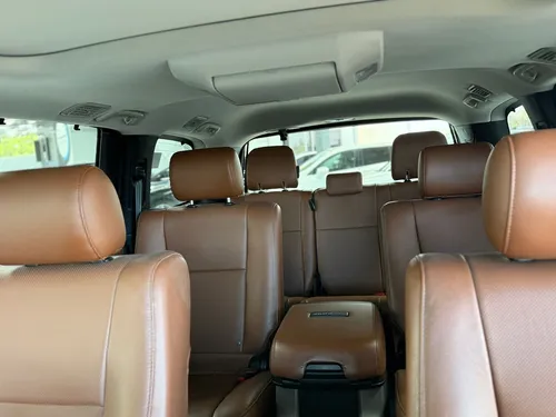 Toyota Sequoia 5.7 Platinum At