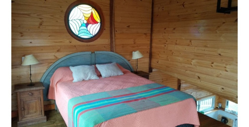 Imagen 9 de 15 de Hermosa Cabaña En Venta - En La Tranquilidad Del Bosque - Punta Del Diablo