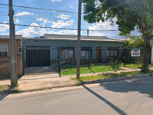 Casa En Venta - Treinta Y Tres (cod 394)