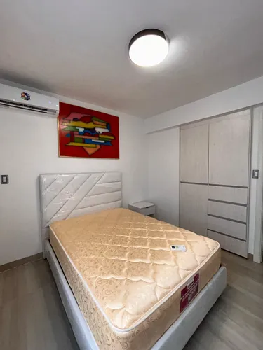 Apartamento Alquiler. (nc)