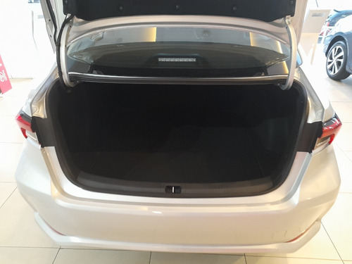 Imagen 11 de 15 de Toyota Corolla Xli 2.0 Mt My 22 Gi