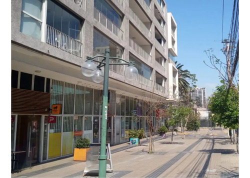 Arriendo Local Comercial, Plaza Egaña, Ñuñoa