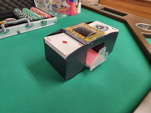 Imagen 2 de 4 de Barajador Automático De Cartas Para Póquer Y Mesa De Juego