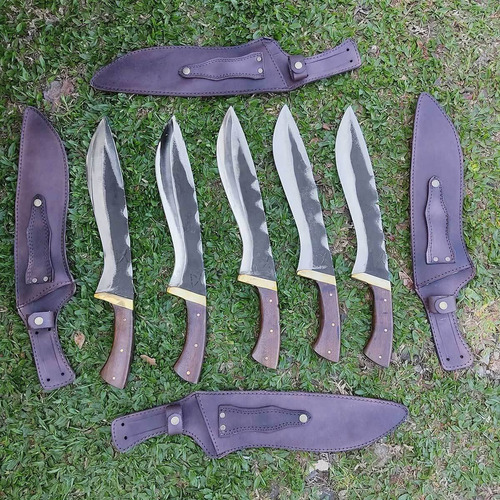 Imagem 2 de 9 de Faca Bushcraft Kukri Machete Zanline Artesanal 12' Pol Facão