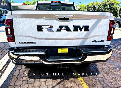 RAM Ram 3500 3500 Laramie 6.7 Tb Cd 4x4 Diesel
