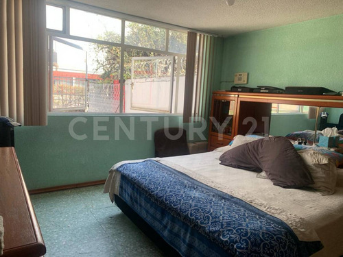 Casa Con Terreno En Renta, San Pablo Tepetlapa, Coyoacán