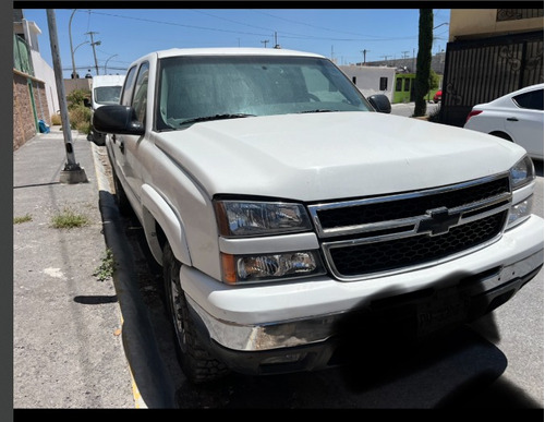 Chevrolet Cheyenne 2006  1500  4x4 5.3