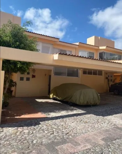 Casa En Renta En Privada Con Alberca En Juriquilla
