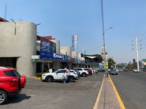 Renta Local Av. Adolfo López Mateos Sta. Cruz Del Monte