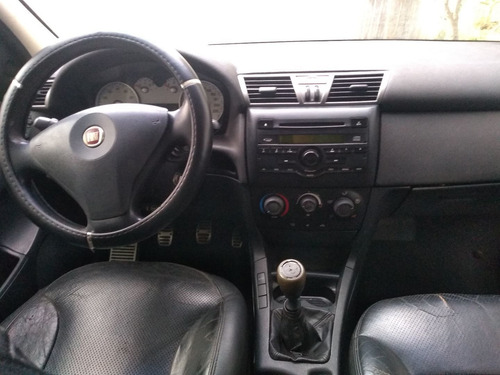 Imagem 2 de 10 de Fiat Stilo 2009 1.8 8v Flex 5p