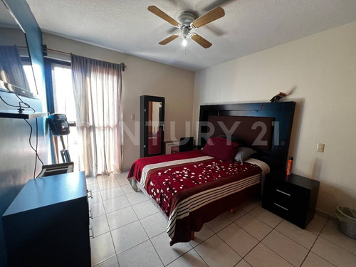 Casa En Venta En Residencial Dalias, San Luis Potosí, Slp.