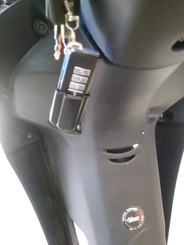 Imagen 8 de 18 de Motomel Blitz 110 Full Con Alarma Financia Solo Con D N I
