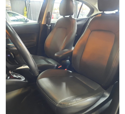 Fiat Cronos 1.8 E.TORQ FLEX PRECISION AT6