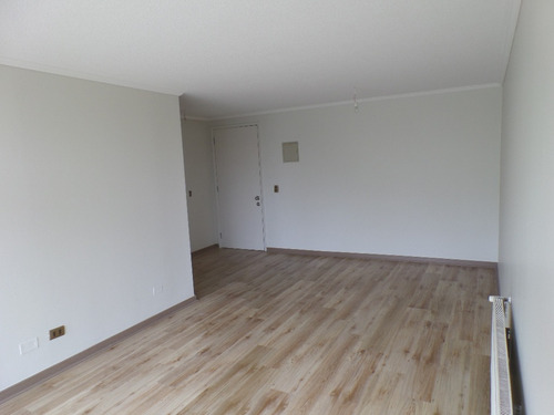 $560.000.- Se Arrienda Departamento Primer Piso