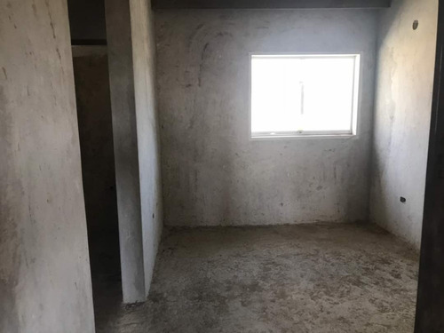 Imagen 8 de 13 de Townhouse En Venta Av. Prolongación Aragua*