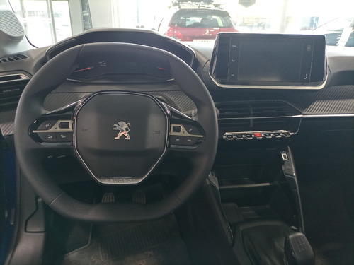 Imagen 8 de 15 de Peugeot 208 1.6l Active - Avec Peugeot
