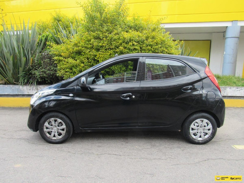 Imagen 25 de 25 de Hyundai Eon 0.8 Style