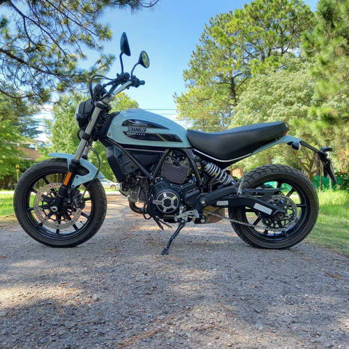 Ducati Scrambler 400 Sixty2