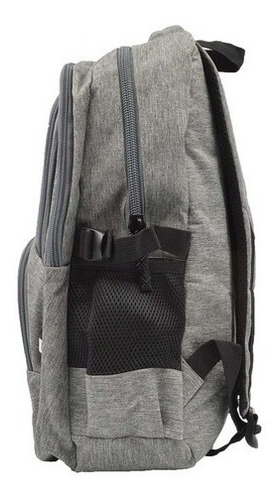Imagen 4 de 9 de Mochila Porta Notebook Reforzada Urbana Tela Liviana
