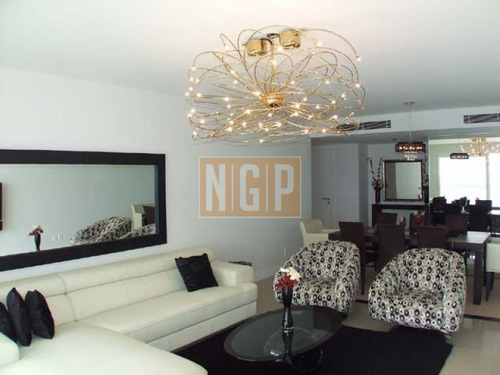 Hermoso Apartamento Torre Premium- Ref: 5731