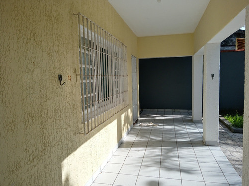 Imagem 4 de 22 de Casa Isolada Em Terreno Inteiro Lado Praia Por Apenas R$ 300 Mil!!