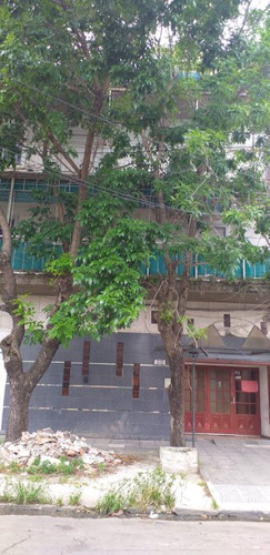 Inmueble Comercial En Venta En Remedios De Escalada Este