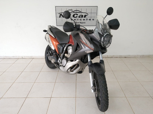 Imagem 4 de 15 de Honda Transalp 700