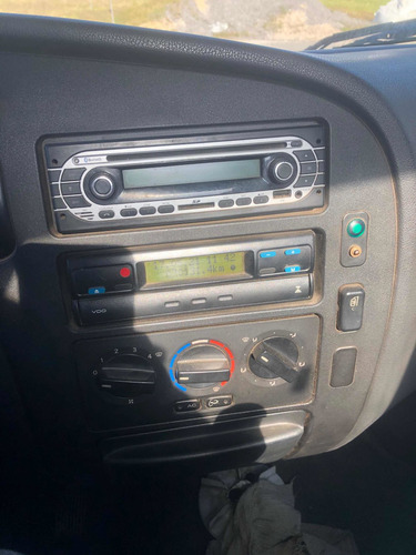 Mercedes Benz Accelo 815