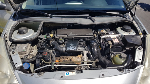 Peugeot 207 1.4 Sedan Hdi Xs