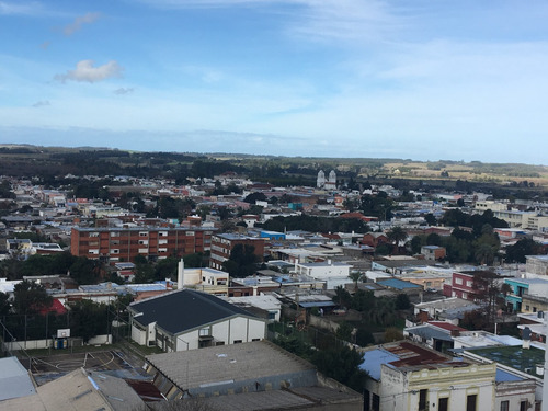 Alquiler Anual Torre San Carlos Piso Alto 2 Dormitorios 1 Baño Amoblado