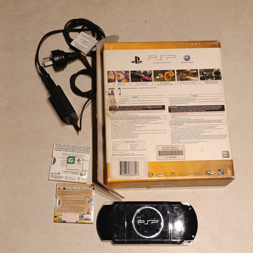 Psp Consola Sony Psp Con Caja Y Jueg Sony Playstation Portat Negro (Usado)