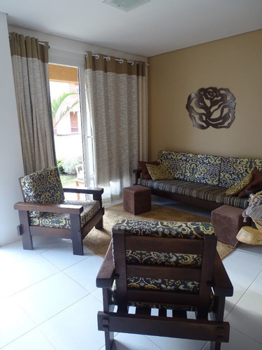 Casa De Condomínio À Venda Na Av Não Me Toque 100, Centro, Imbé - Rs - Liv-9967
