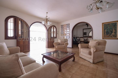 Casa En Venta. Colinas De Vista Alegre. Kr24-17100. Katia Rosero M.