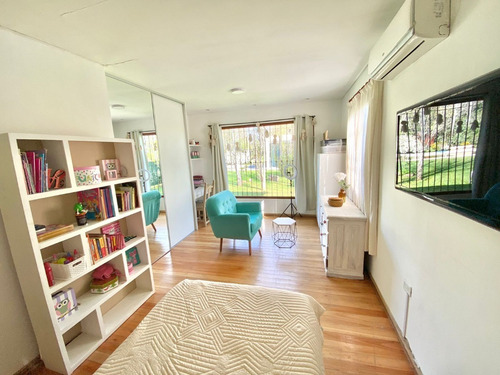 Imagen 8 de 30 de Hermosa Casa 5 Amb Con Parque Y Quincho