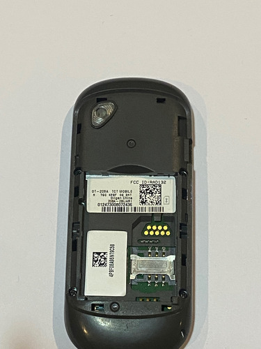 Celular Alcatel Ot-208 Línea Personal. Fm. Como Nuevo. Negro (Usado)