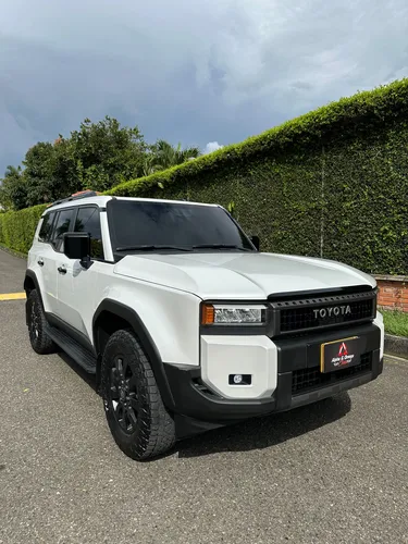 Toyota Prado Txl 2.4 Gasolina First Edition