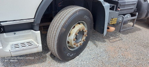 Imagem 5 de 10 de Volvo Fm370 Trucado