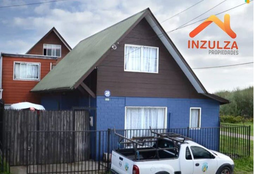 Casa En Venta De 3 Dorm. En Valdivia