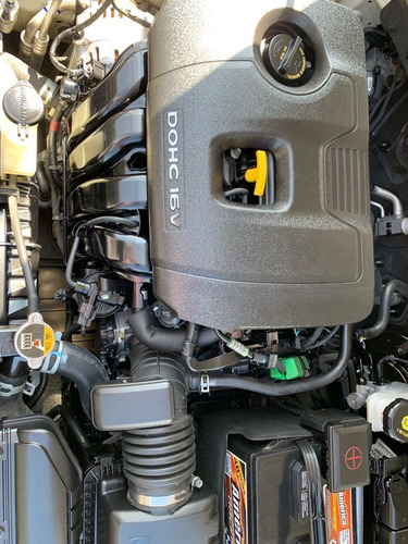 Imagen 5 de 14 de Hyundai Elantra 2018 2.0 Gls Premium At
