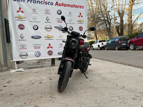 Imagen 2 de 19 de Benelli Leoncino 250