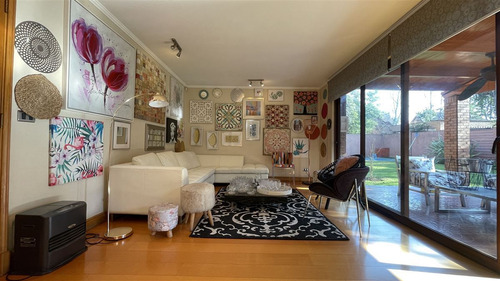 Magnifica Propiedad Para Tu Familia, Tu Hogar En Chicureo!!