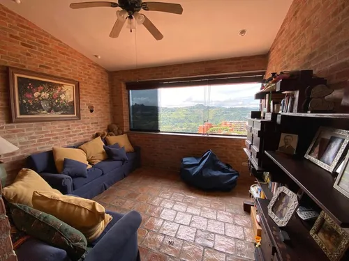 Ls Vende Pent House Urb Miranda