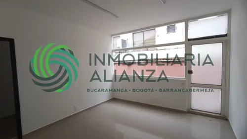 Oficina En Arriendo En Sector Comercial. Cod A13593