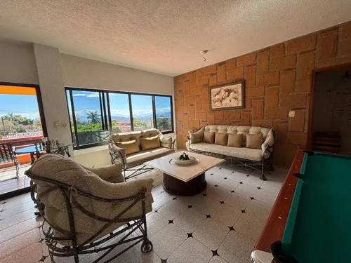 Casa En Venta En Colonia Brisas, Temixco, Morelos